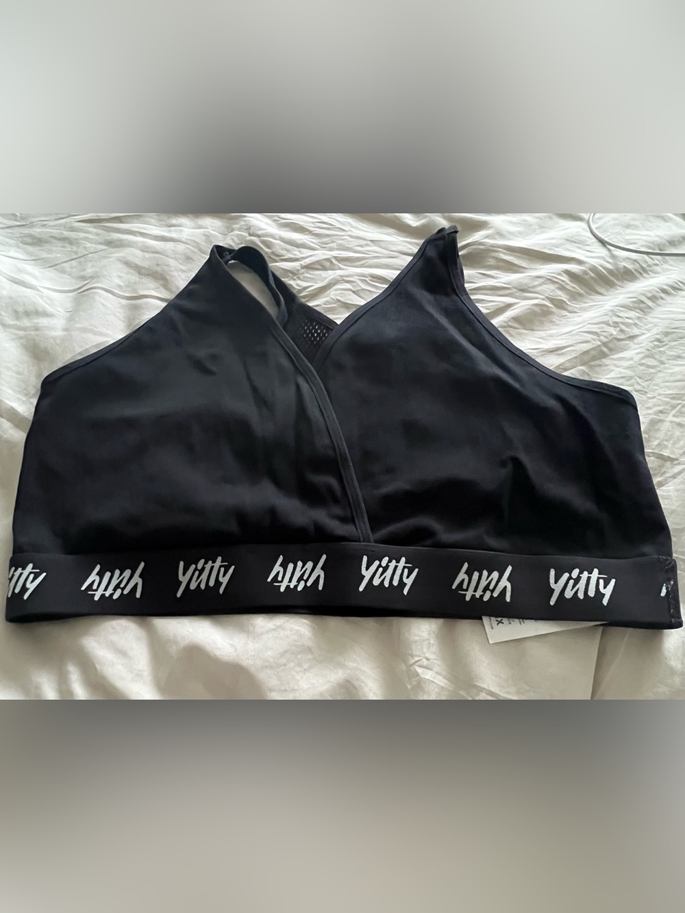 YITTY Black Logo Elastic Seamless Sports Bralette